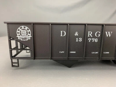 O Gauge Weaver #959 36’ Ribbed 2-Bay Hopper Denver & Rio Grande Kit O1495 LZ - Image 1 of 4