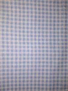 1 3/4 yardas. Tela de edredón de algodón de franela a cuadros azul y blanco - Imagen 1 de 1