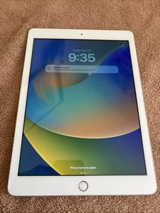 Apple iPad 9.7 5th Generation(A1822) Gold 32GB Wi-Fi Only-Excellent - Picture 1 of 10