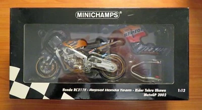 Minichamps 1/12 Honda RC211V - Honda Repsol Team - Tohru Ukawa - MotoGP 2002 - Image 1 of 4