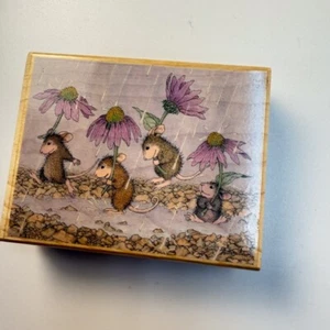 Rainy Daisy Days 02~House Mouse~Rubber Stamp~4" x 3.25"~Stampabilities HMJR1032 - Picture 1 of 7