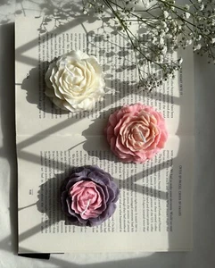 Peony Candle, Rose Shaped Candle, Mothers day gift, Wedding Favours, Soy Wax - Picture 1 of 12