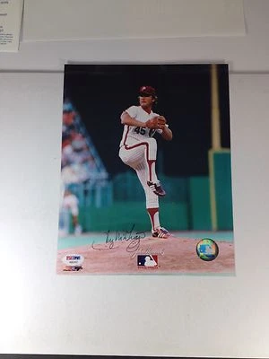 Tug McGraw Philadelphia Phillies Autograph "Rare" 8X10 Photo PSA/DNA 9 MINT - Image 1 of 4