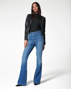 Neu mit Etikett Petite XL SPANX SCHLAGJEANS VINTAGE INDIGO 20456Q 148 $ Schrittlänge 32 - Bild 1 von 10