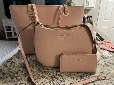 ANNE KLEIN ROSE PINK CROSSBODY HANDBAG, WALLET AND TOTE SET - Image 1 of 4