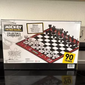 DISNEY Mickey The True Original 90 Years Collector's Chess Set New Sealed - Picture 1 of 3