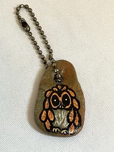 Vintage Etched Owl On Stone Keychain - Picture 1 of 3