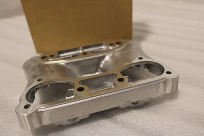 17598-97YB NUEVO OEM 1997-1998 BUELLM2 CYCLONE CUBIERTA DE CAJA BASCULANTE INTERIOR 17598-97YB Foto 1 de 2