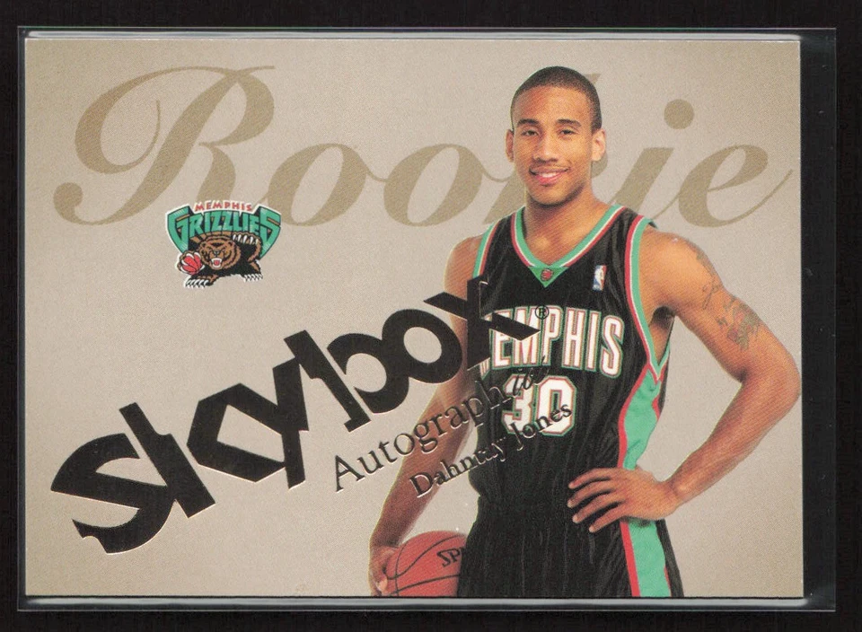 Dahntay Jones 2003-04 SkyBox Autographics #50 /1500 Memphis Grizzlies - Image 1 of 2
