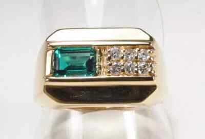 Anillo de boda meñique de oro amarillo de 14 quilates esmeralda verde simulada de 3 quilates para hombre Foto 1 de 4