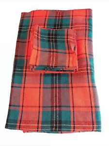 VTG Christmas Tablecloth 8 Napkin Set Welsh Plaid Wool Red Green Gold 60x102 Set