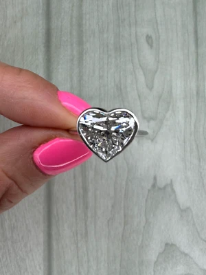 4 Cts Heart Shape E/VVS2 Lab Grown Diamond Engagement Bezel Ring 14k/18k White - Image 1 of 4