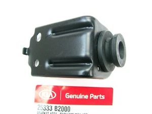 New OEM Upper Radiator Mounting Bracket For 14-15 Kia Soul 25333B2000 - Picture 1 of 3