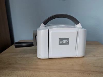 Stampin Up Mini Die Cutting & Embossing Machine 6" Crank MACHINE ONLY 150673 - Image 1 of 4