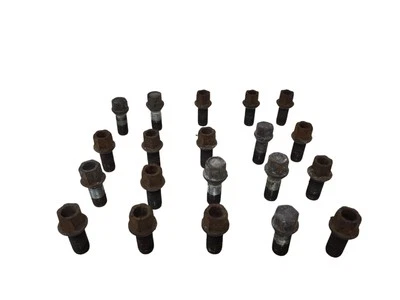 VW JETTA III 1K2 Bolts 1.60 Petrol 85kw 2005 28792374 - Image 1 of 4