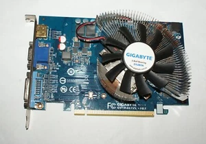 Gigabyte Radeon HD4670 1GB DVI/VGA/HDMI PCIE Graphics Card - Picture 1 of 3