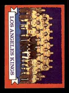 1973-74 Topps #98 Kings Team EX/EX+ Kings 244616