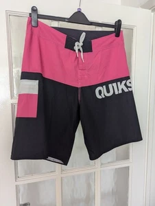 Vintage Quicksilver Herren Boardshorts 32W Surf Strand pink schwarz - Bild 1 von 9