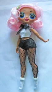 LOL Surprise O.M.G. Uptown Girl Fashion Doll - Picture 1 of 3
