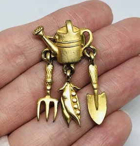 JJ Jonette Gardening Garden Water Can Tool Charms Tack Pin - Picture 1 of 6
