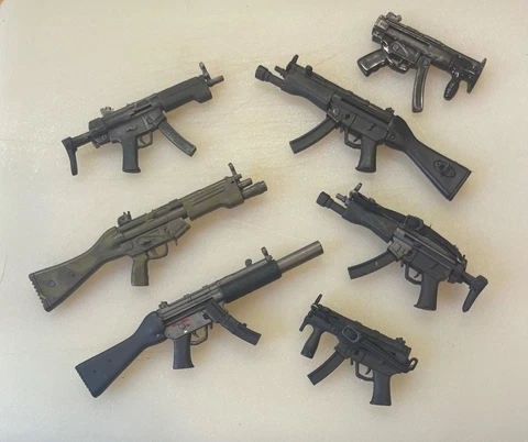 1/6 scale MP-5 machine pistols various types detailed including MP-PDW MPSSD etc Cover