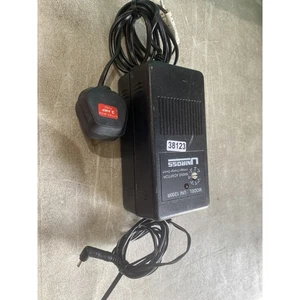 Uniross Uni 1200R Universal AC/DC Mains Power Adaptor Black 12V LED-Indicator - Picture 1 of 6