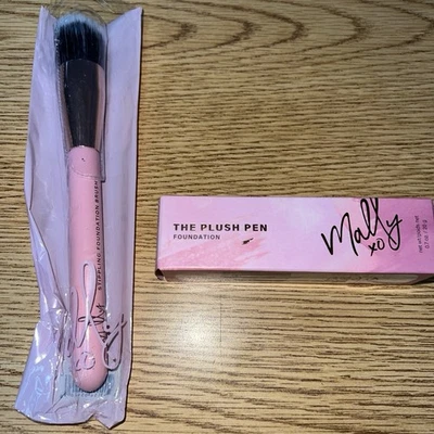 Base iluminadora con pincel Mally Plush Pen A658779 NUEVA Foto 1 de 4