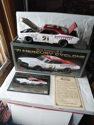 David Pearson 1/24 1971 #21 Purolator Mercury Cyclone University Of Racing Foto 1 de 4