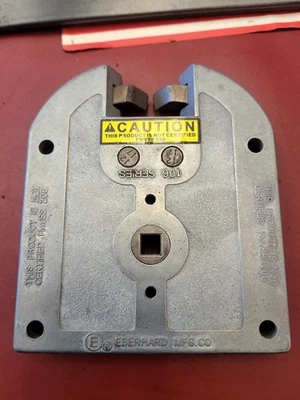 NEW Eberhard 3857594 D231723 Series 106 Slam Compartment Striker Latch ( B2-3C)