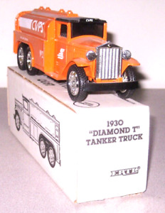 NIP Vintage 1991 ERTL Orange DIAMOND D 1930 Tanker TRUCK BANK with KEY & Box