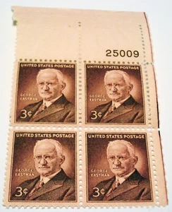 SCOTT 1062 - GEORGE EASTMAN ERFINDER & PHILANTHROPIST - 4ER BLOCK - 1954 - POSTFRISCH - Bild 1 von 2