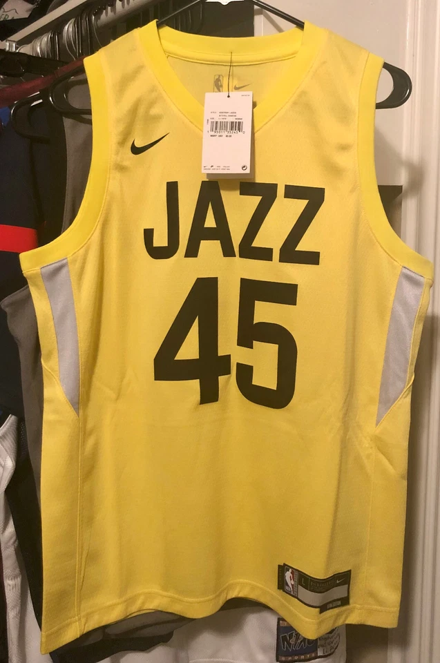 NBA Nike Utah Jazz Donovan Mitchell Swingman Jersey Size Boys Youth Medium 10-12