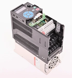 Accionamiento de motor Allen Bradley 25B-B5P0N104 Powerflex 525 - 1 hp - 240vac - 3ph - ID # 2 - Imagen 1 de 7