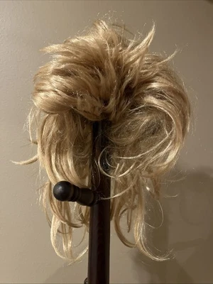 80s Blond Mullet Wig Adult Size - Halloween, Cosplay, Parties - 1-Owner! - Image 1 of 4