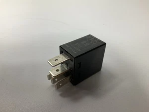 NEW UNBOXED 5-pin TYCO 4671168E Multi-Purpose SPDT Relay 72472M For Chrysler - Picture 1 of 5