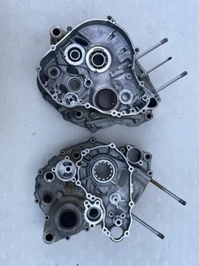 Carcasa de manivela de motor Husqvarna FE KTM EXC-F Gasgas 350 250 2020-2023 - Imagen 1 de 10