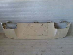 2003-2004 Lexus GX470 Rear Trunk Back Door Garnish Moulding 76811-60100 - Picture 1 of 4
