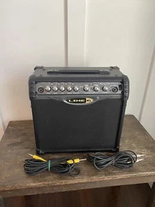 Line 6 Spider II Amplifier Amp 15 Watts 1 x 8" Speaker W/ Effects + Cords NICE - Picture 1 of 12