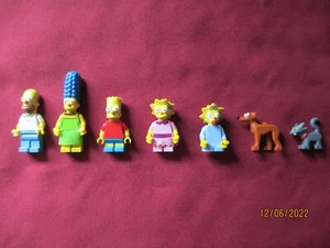 LEGO Simpsons Minifigures LOT.Simpsons Family Minifigures 5 Total + Cat & Dog - Picture 1 of 3