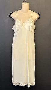 Vintage Satin/Nylon ?Ivory Slip Nightgown Lingerie Small/ Medium Women’s C3 - Picture 1 of 9
