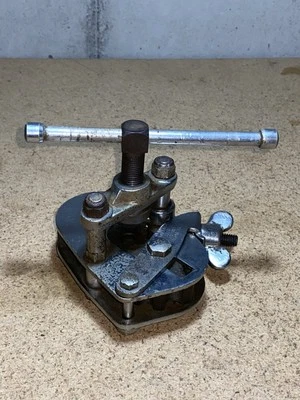 Weatherhead Plumbing Pipe Flaring Tool - Image 1 of 4