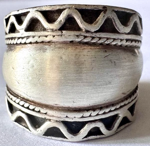 Vintage Wide Sterling Silver Domed Cigar Band Ethnic Rope Etch Ring Size 6 Bali - Picture 1 of 15