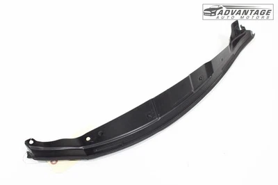 CHRYSLER 300 2011-2023 GUARDABARROS DELANTERO IZQUIERDO A PUERTA CUBIERTA DE SELLO RESISTENTE AL CLIMA OEM Foto 1 de 4