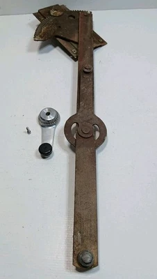 Dodge Sweptline 1968 68 camión pasajero ventana regulador D100 D200 lado derecho Foto 1 de 4