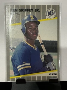 1989 Fleer Ken Griffey Jr #548 RC Seattle Mariners - Picture 1 of 2