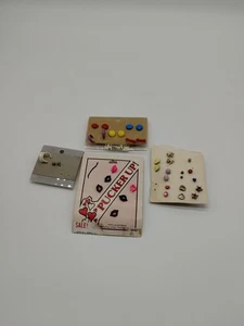 Gruppo di orecchini traforati vintage 1980 e 1990 17 paia complete - Foto 1 di 13