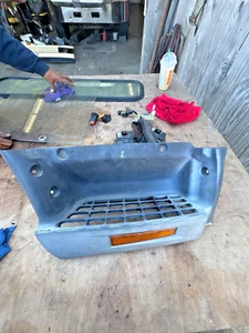 2005 TO 2007 MITSUBISHI FUSO FE SERIES RIGHT FRONT CAB STEP SEE PICS - Picture 1 of 2