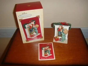 Hallmark 2004 Reaching For Christmas Ornament - Imagen 1 de 3