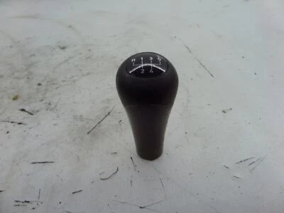 Pomo de cambio de 5 velocidades BMW 318i E30 84-92 OEM usado Foto 1 de 4