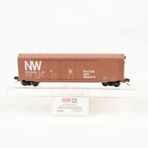 Micro Trains Norfolk and Western NW 50' Double Plug Door Box Car 75030 (B) - Picture 1 of 5